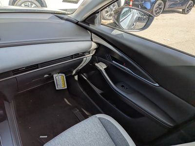 2026 Mazda CX-30 - Photo 17