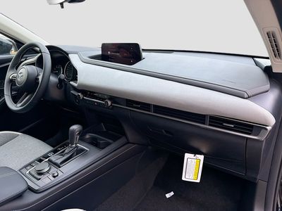 2026 Mazda CX-30 - Photo 14