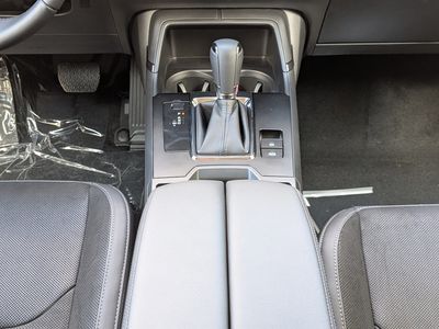 2026 Mazda CX-5 - Photo 18