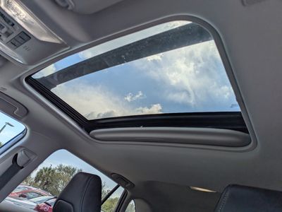 2023 Toyota RAV4 - Photo 23