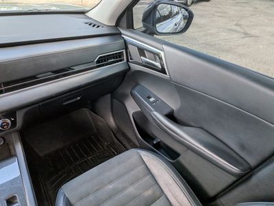 2022 Mitsubishi Outlander - Photo 18