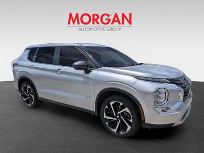 2022 Mitsubishi Outlander - Photo 2