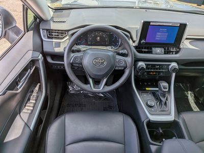 2024 Toyota RAV4 - Photo 18