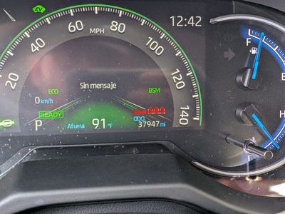 2024 Toyota RAV4 - Photo 29