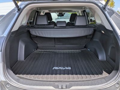 2024 Toyota RAV4 - Photo 13