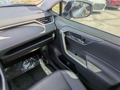 2024 Toyota RAV4 - Photo 19