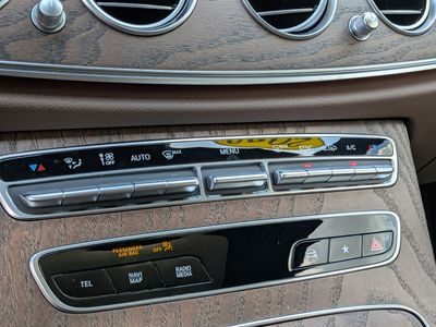 2023 Mercedes-Benz E-Class - Photo 32