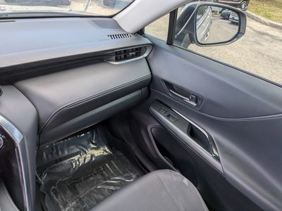 2021 Toyota Venza - Photo 19