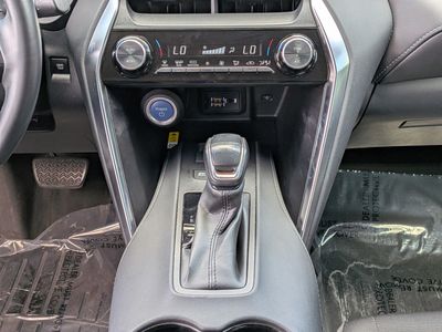 2021 Toyota Venza - Photo 21