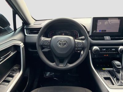 2024 Toyota RAV4 - Photo 16