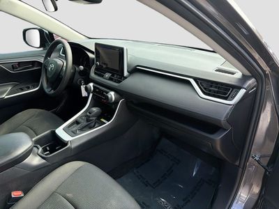 2024 Toyota RAV4 - Photo 13
