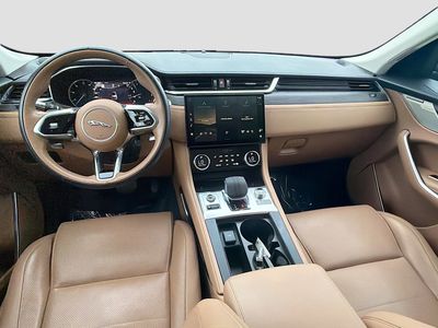 2022 Jaguar F-PACE - Photo 16