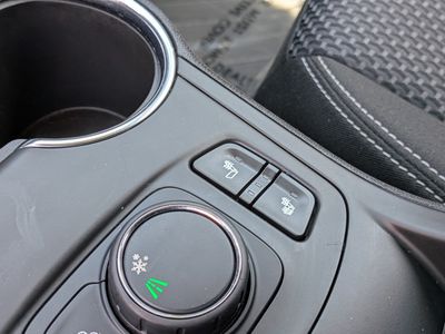 2022 GMC Terrain - Photo 32