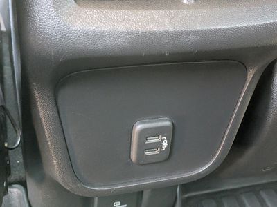 2022 GMC Terrain - Photo 16
