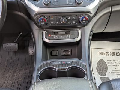 2021 GMC Acadia - Photo 21