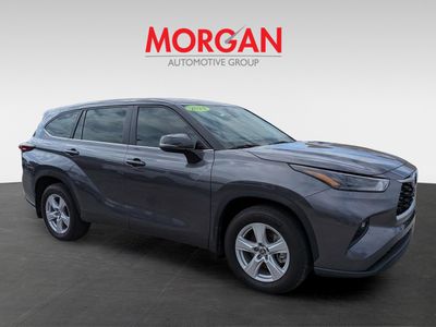 2024 Toyota Highlander - Photo 2