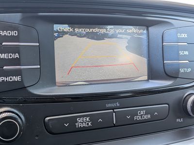 2017 Kia Sorento - Photo 33