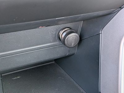 2018 Subaru Forester - Photo 28