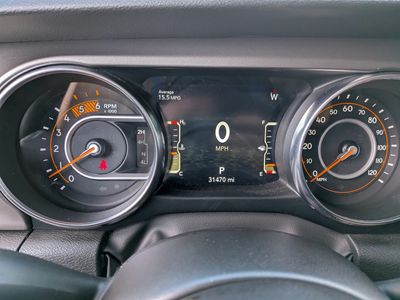 2023 Jeep Gladiator - Photo 28