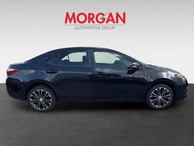 2015 Toyota Corolla - Photo 2