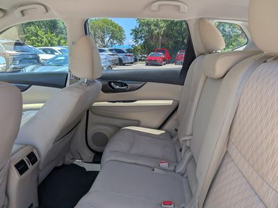 2020 Nissan Rogue - Photo 14
