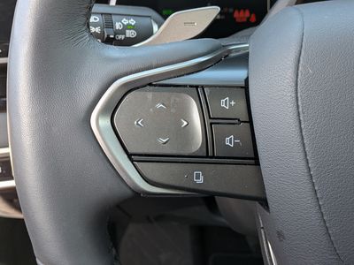 2025 Lexus RX - Photo 26