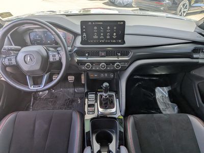 2025 Acura Integra - Photo 15