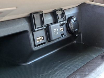 2021 Toyota Highlander - Photo 32