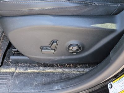 2020 Jeep Cherokee - Photo 20