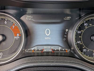 2020 Jeep Cherokee - Photo 27