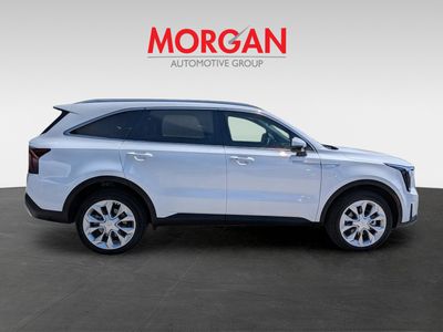 2025 Kia Sorento - Photo 3