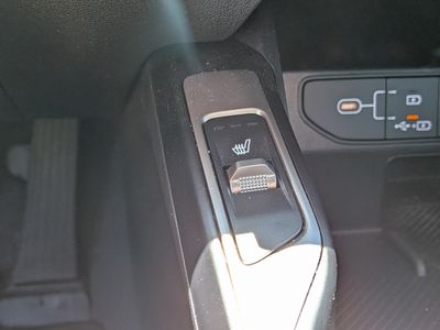 2025 Kia Sorento - Photo 32