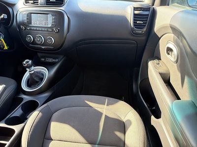 2018 Kia Soul - Photo 17
