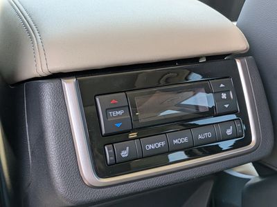 2026 Subaru Ascent - Photo 15