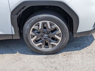 2026 Subaru Forester - Photo 10