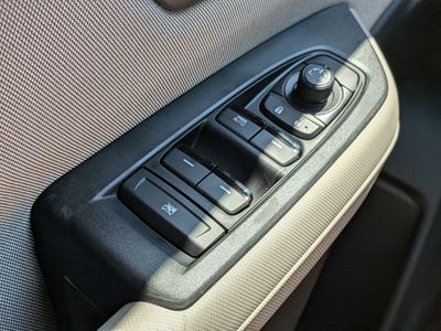 2026 Subaru Forester - Photo 18