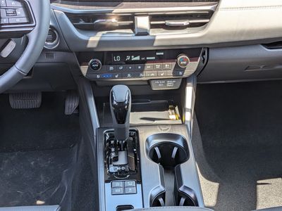 2026 Subaru Outback — photo 16 view