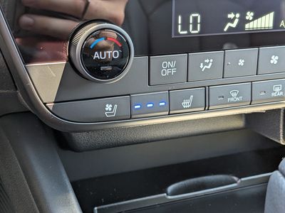 2026 Subaru Outback — photo 27 view