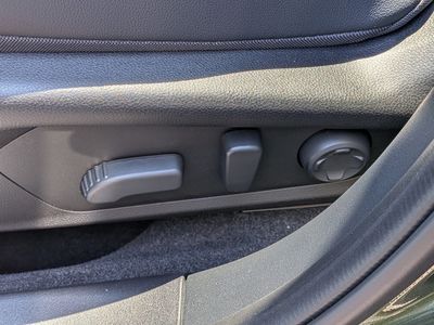 2026 Subaru Outback — photo 17 view
