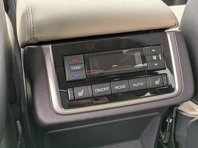 2026 Subaru Ascent - Photo 15