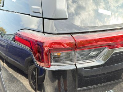 2026 Subaru Outback — photo 8 view