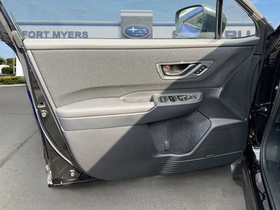 2026 Subaru Outback — photo 18 view
