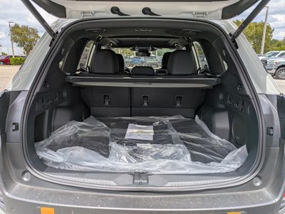 2026 Subaru Forester - Photo 13
