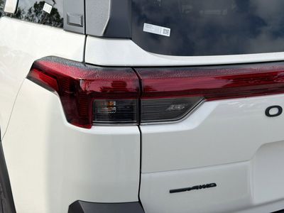 2026 Subaru Outback — photo 10 view