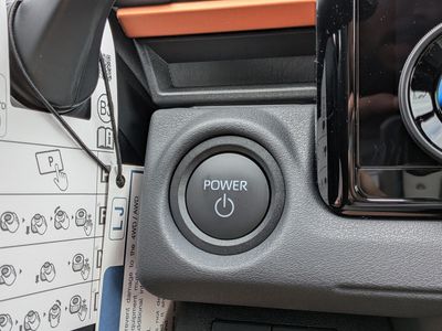 2026 Subaru Uncharted - Photo 29