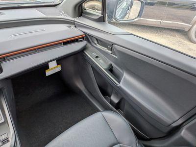 2026 Subaru Uncharted - Photo 19