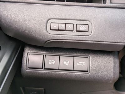 2026 Subaru Uncharted - Photo 24