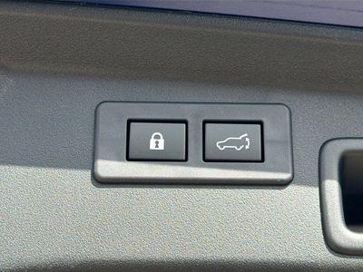 2026 Subaru Outback — photo 13 view
