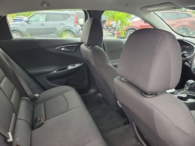 2024 Chevrolet Malibu - Photo 30