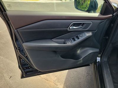 2021 Nissan Rogue - Photo 12